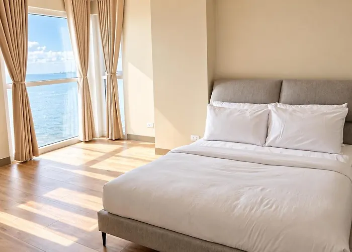 Deluxe 1, 2, & 3 Bedroom - Ocean, & View Near The Entertainment *