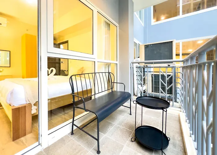 Deluxe 1, 2, & 3 Bedroom - Ocean, & View Near The Entertainment مانيلا